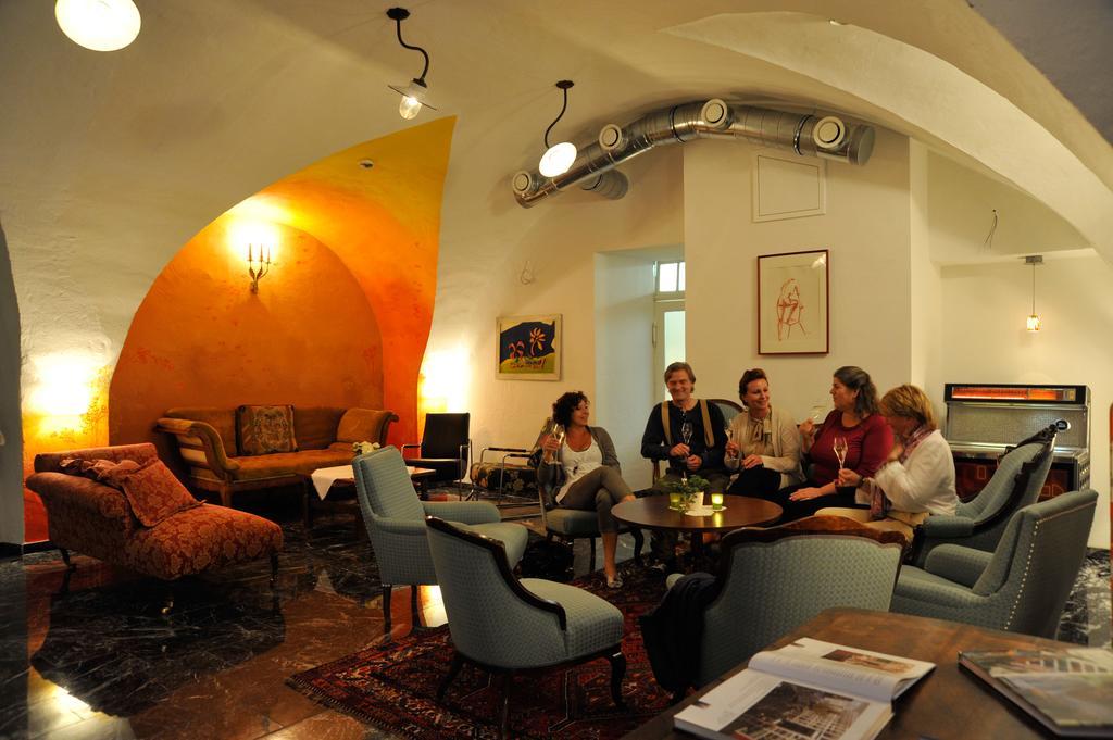 ספיטל אן דר דראו Erlebnis Post - Stadthotel Mit Eigenart מראה חיצוני תמונה