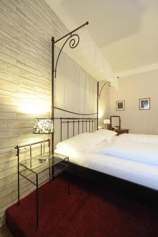 ספיטל אן דר דראו Erlebnis Post - Stadthotel Mit Eigenart חדר תמונה